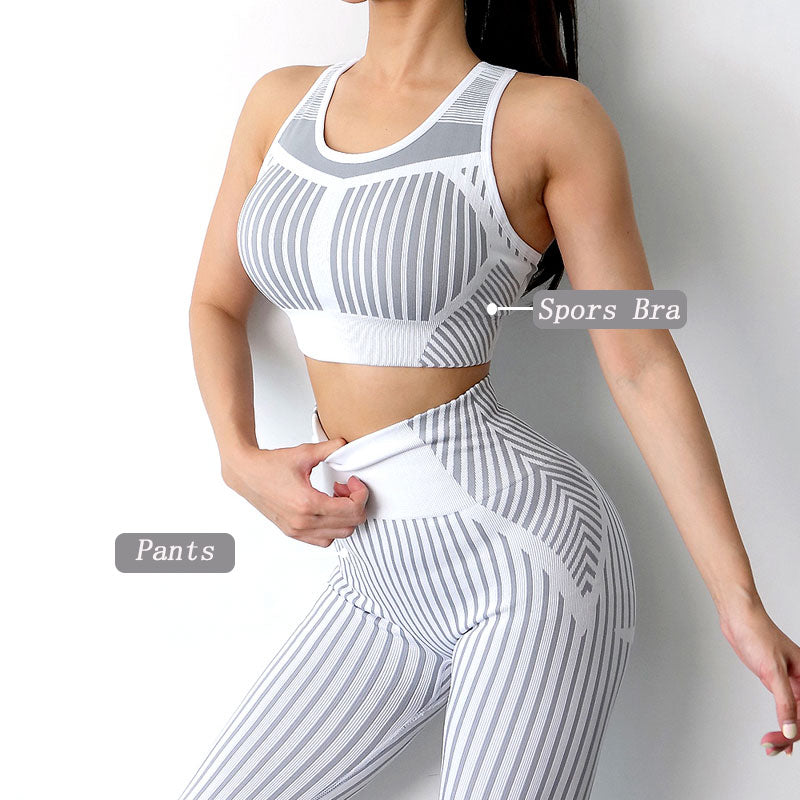 2020 New 2 Pcs/set Seamless Women Sport Suit Gym Workout Clothes Long Sleeve Fitness Crop Top And Scrunch Butt Leggings Yoga Set